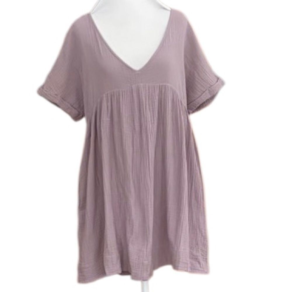 Mustard Seed Mauve Mini Textured Dress with shorts underneath size L.